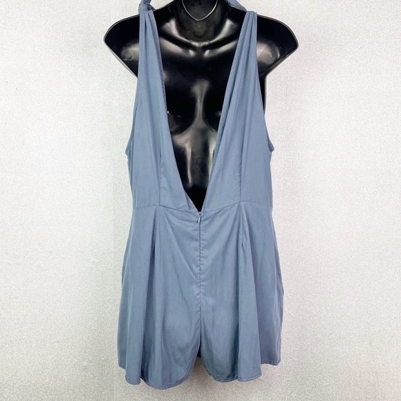 Sadie & Sage Deep V Plunge Romper Shorts Set Soft Indigo Blue NWT Anthropologie - Picture 8 of 12